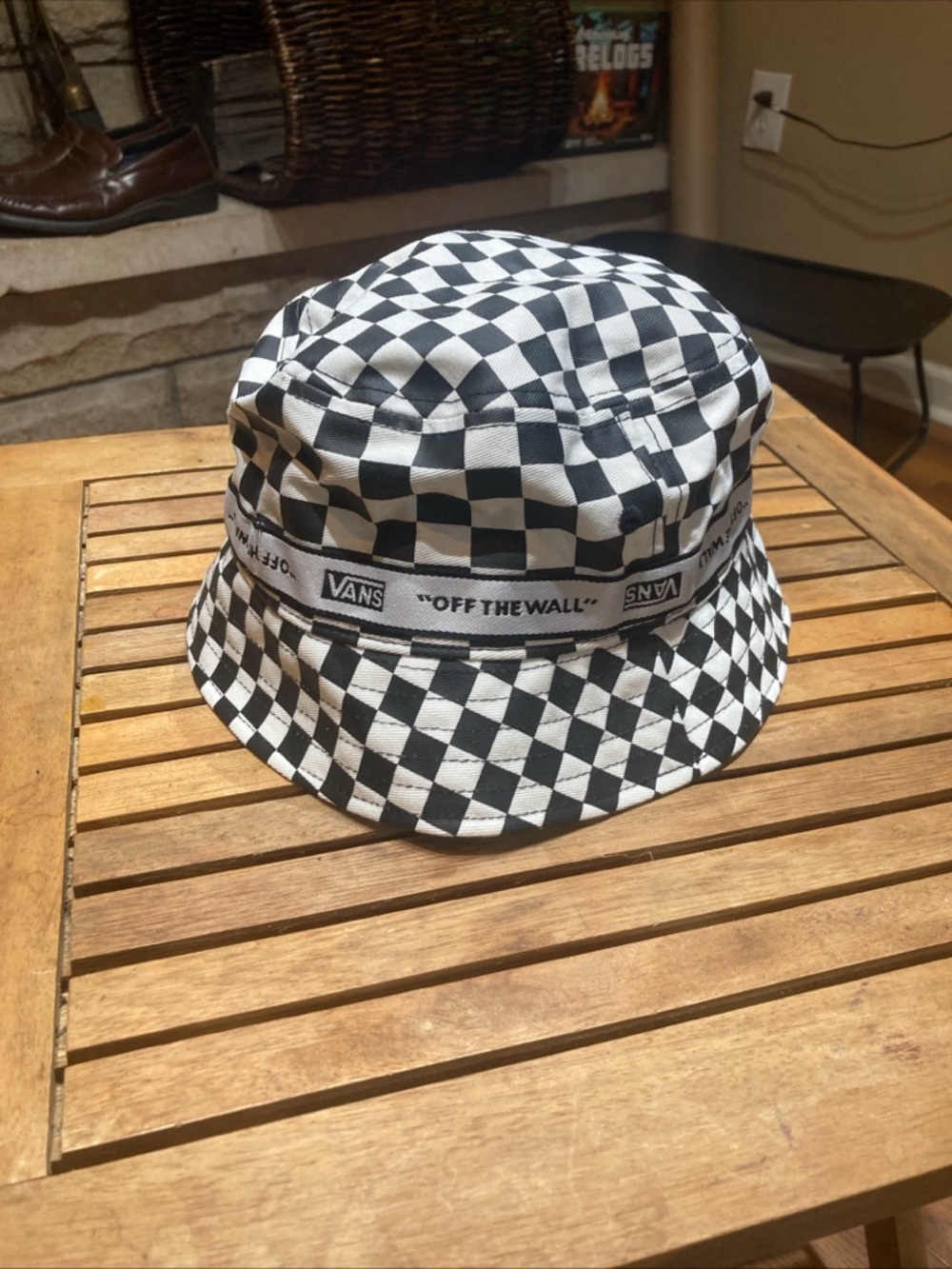 VANS OFF THE WALL Checkered Bucket Hat Cap Size S/M  Skater